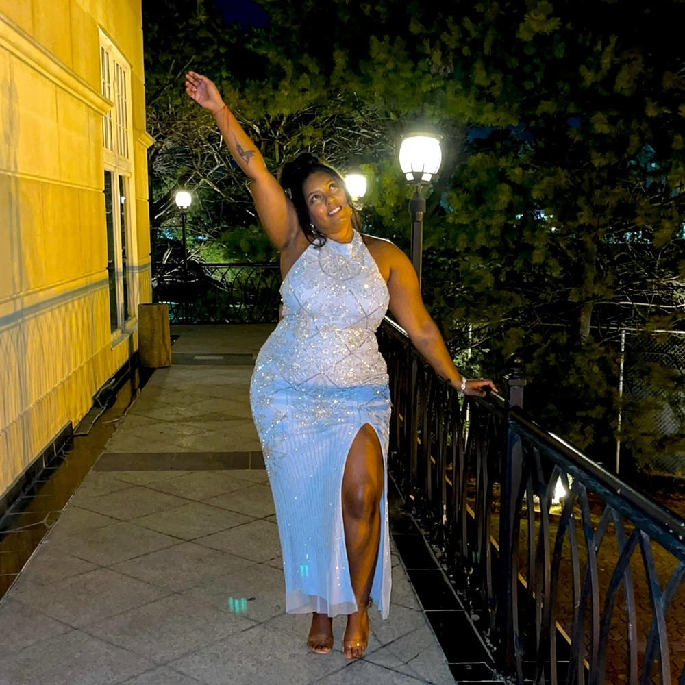 Adriana Papell gown